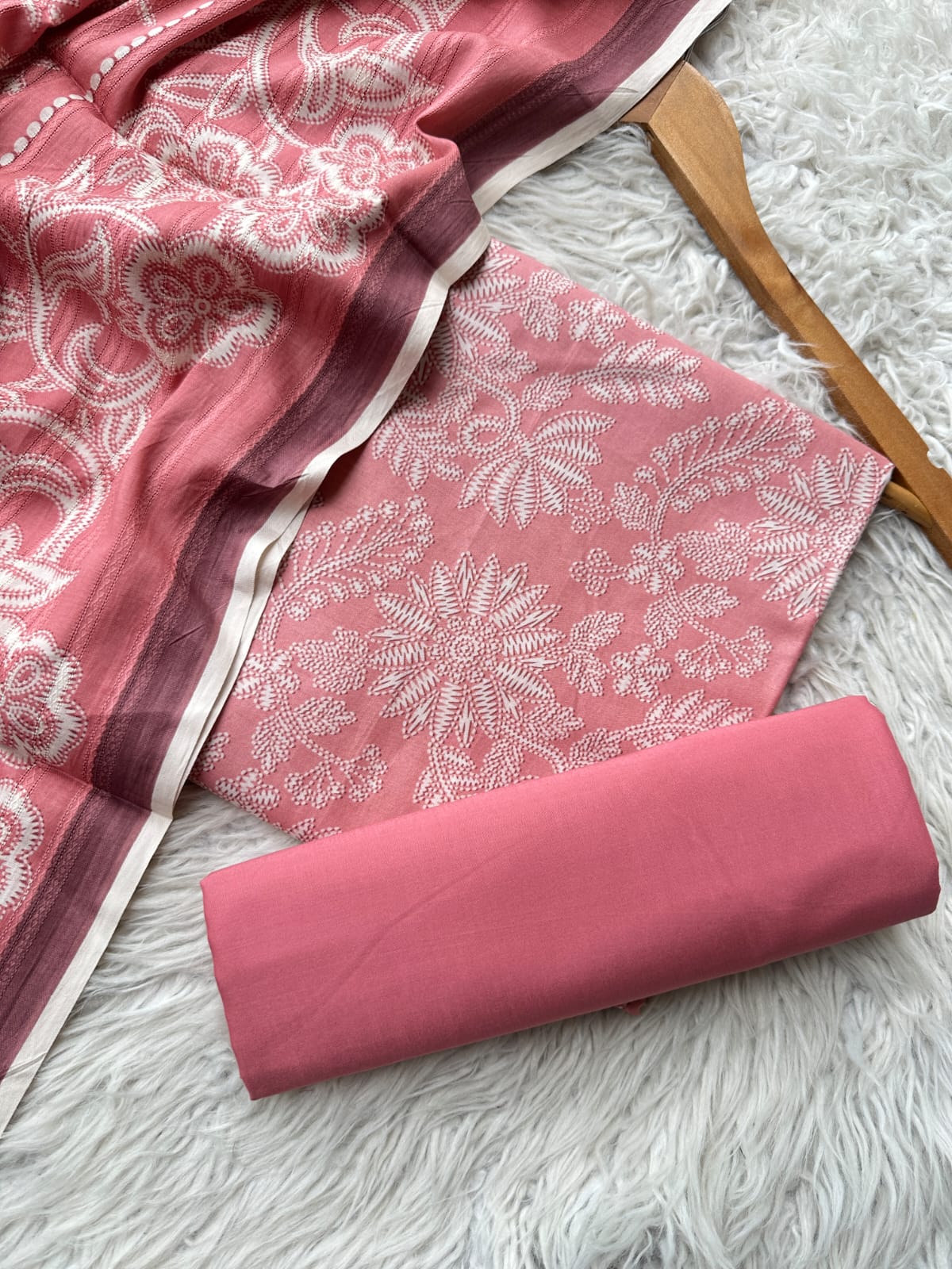 BL11 - Beechtree Printed Lawn 3P