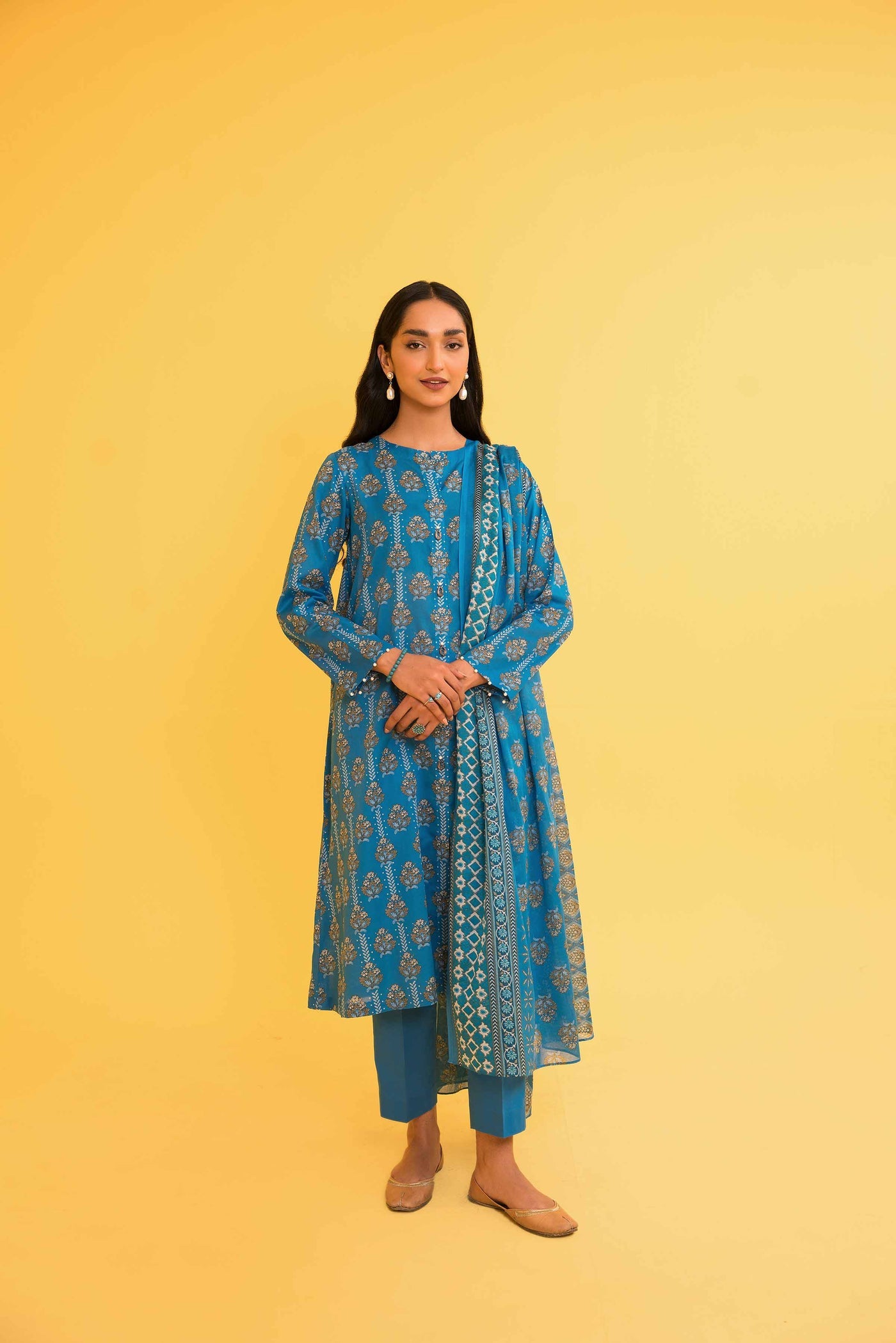 420183 - Nishat Printed Lawn 3P