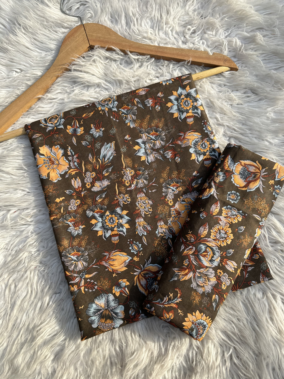 MS23 - Allover Unstitched Lawn 2P