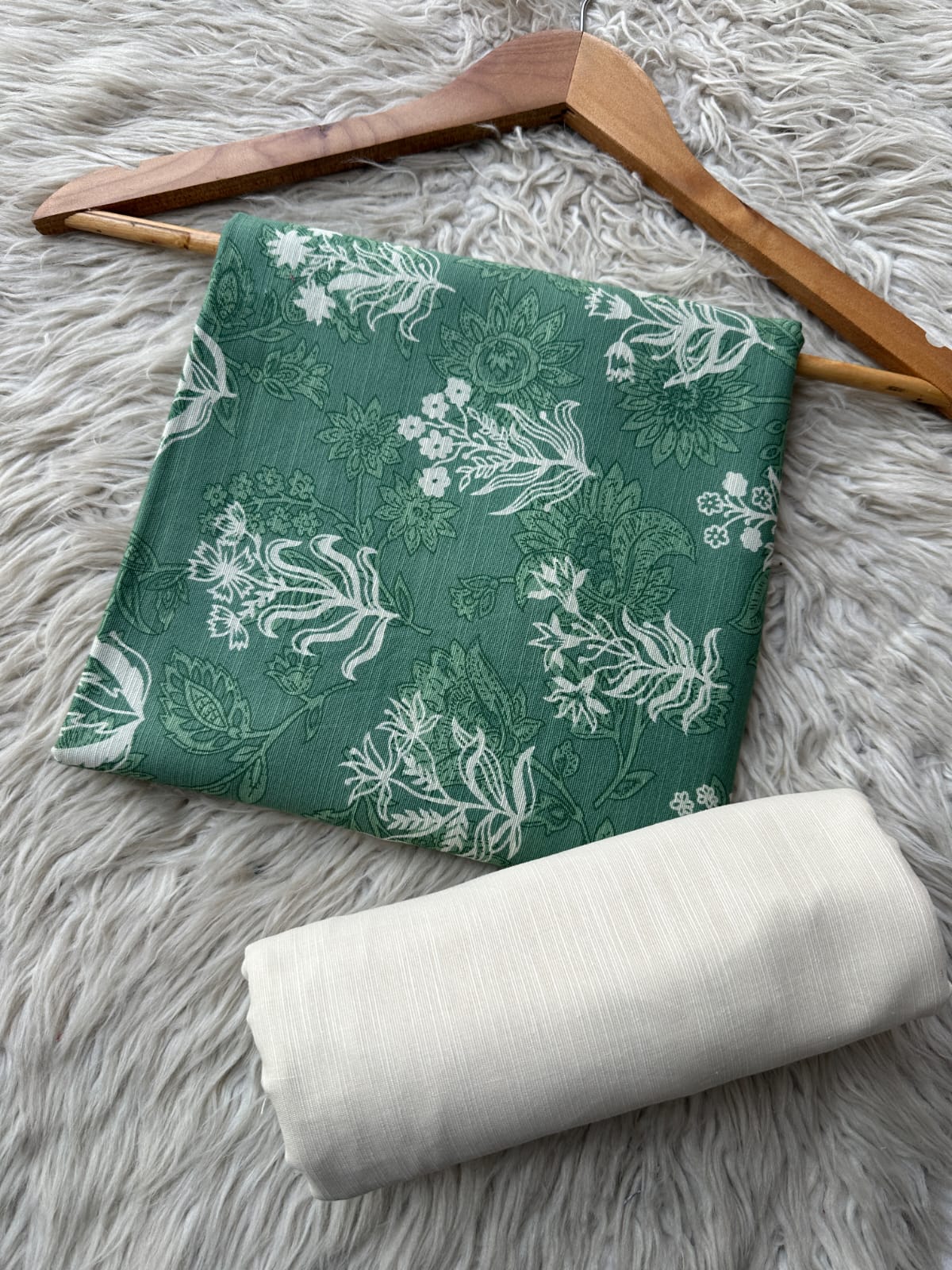 BCY29 - Beechtree Unstitched Khaddar 2P