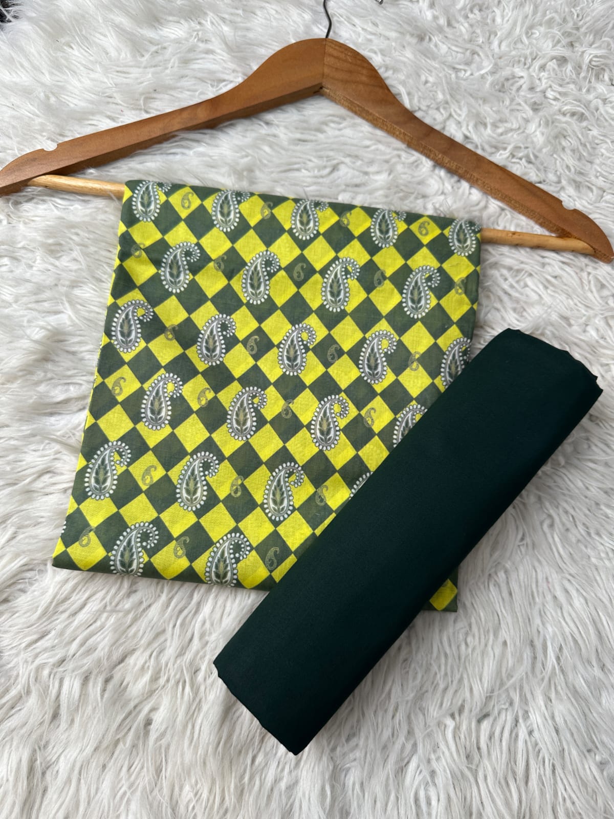 LM 08 - Limelight Printed Lawn 2P