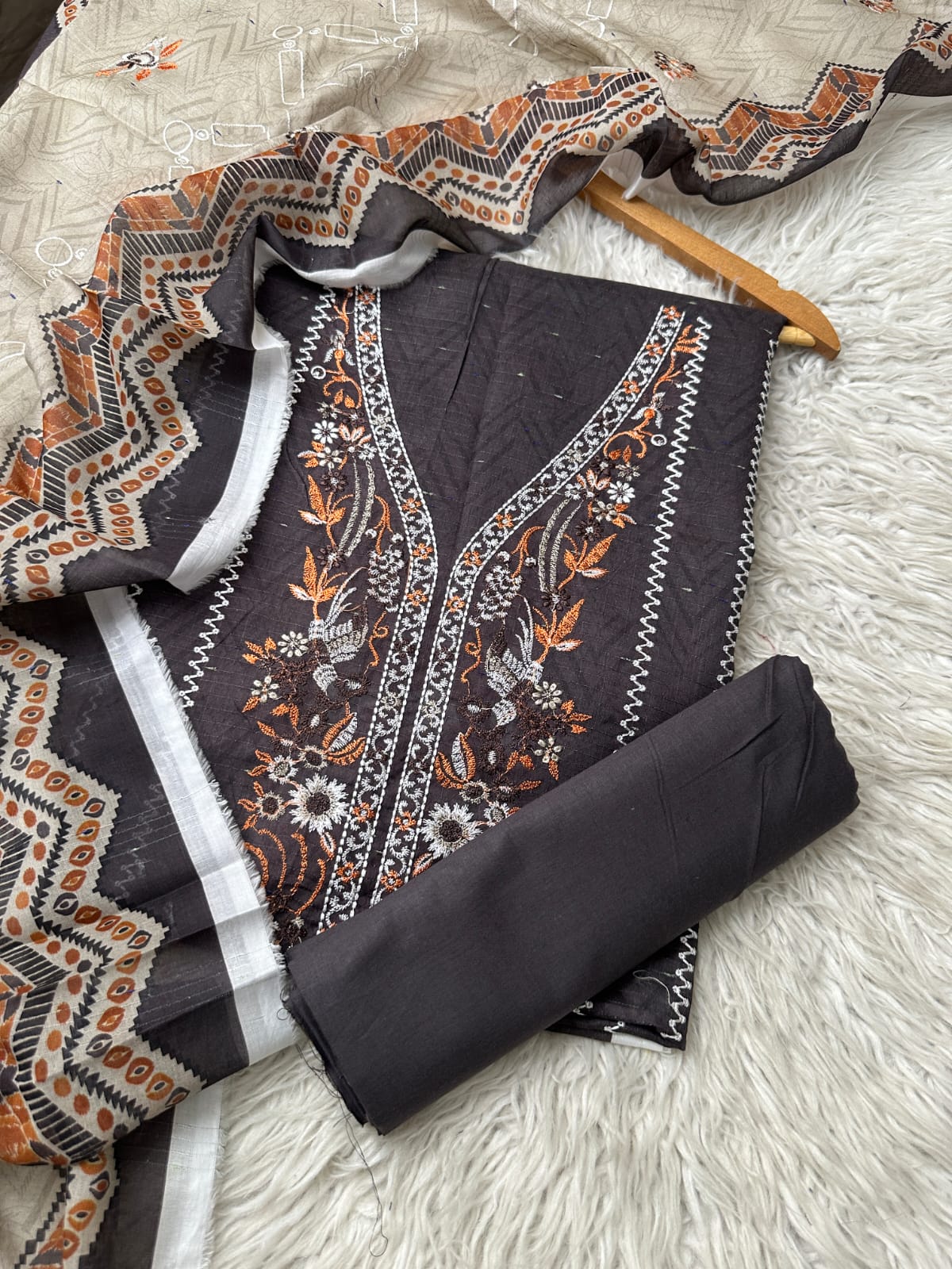 CH72 - Charizma Unstitched Embroidered Lawn 3P