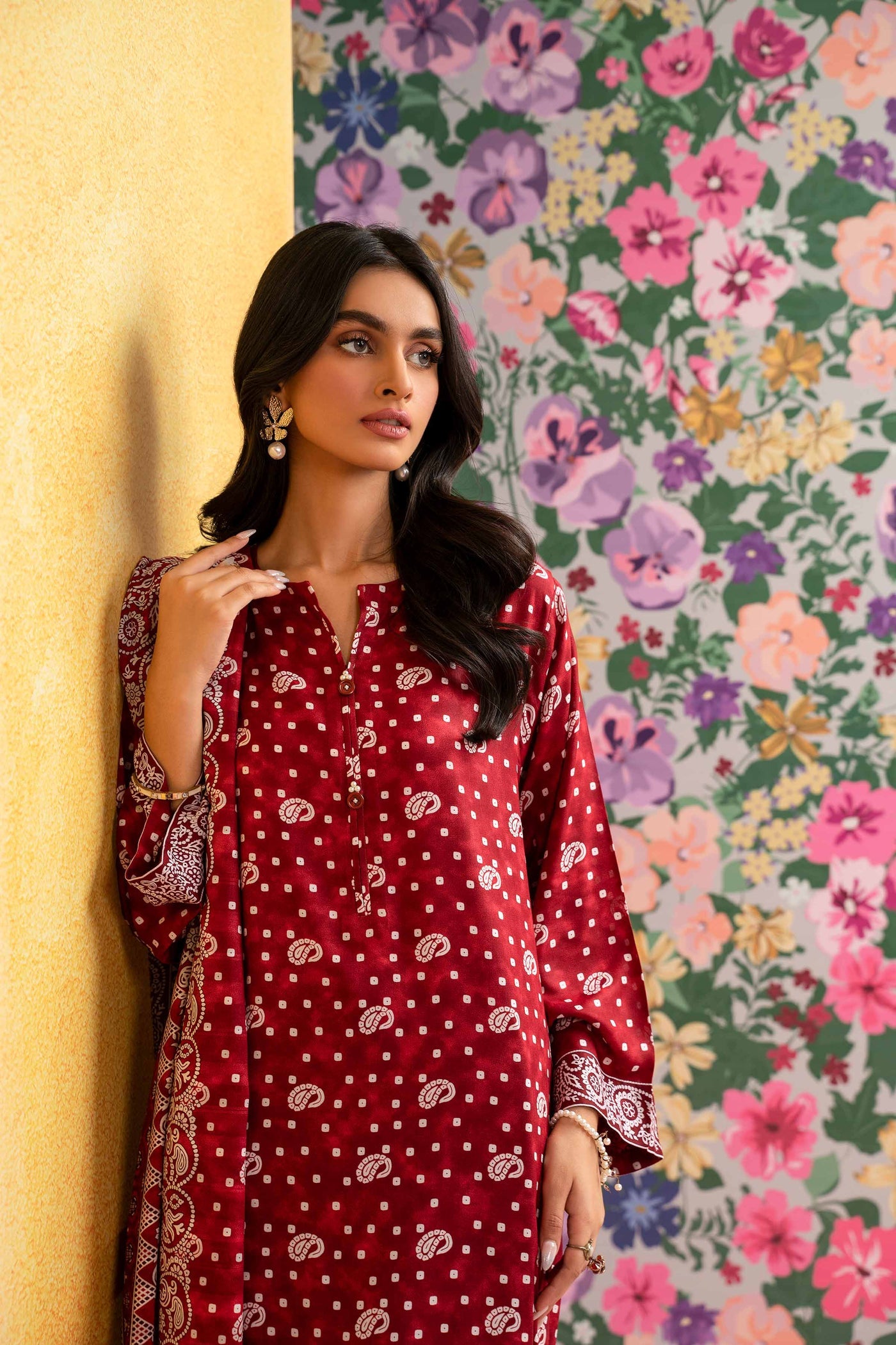 420184 - Nishat Printed Lawn 3P