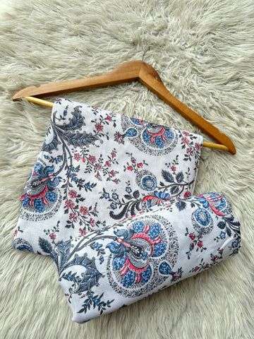 MX8 - Cotail Allover Unstitched 2P