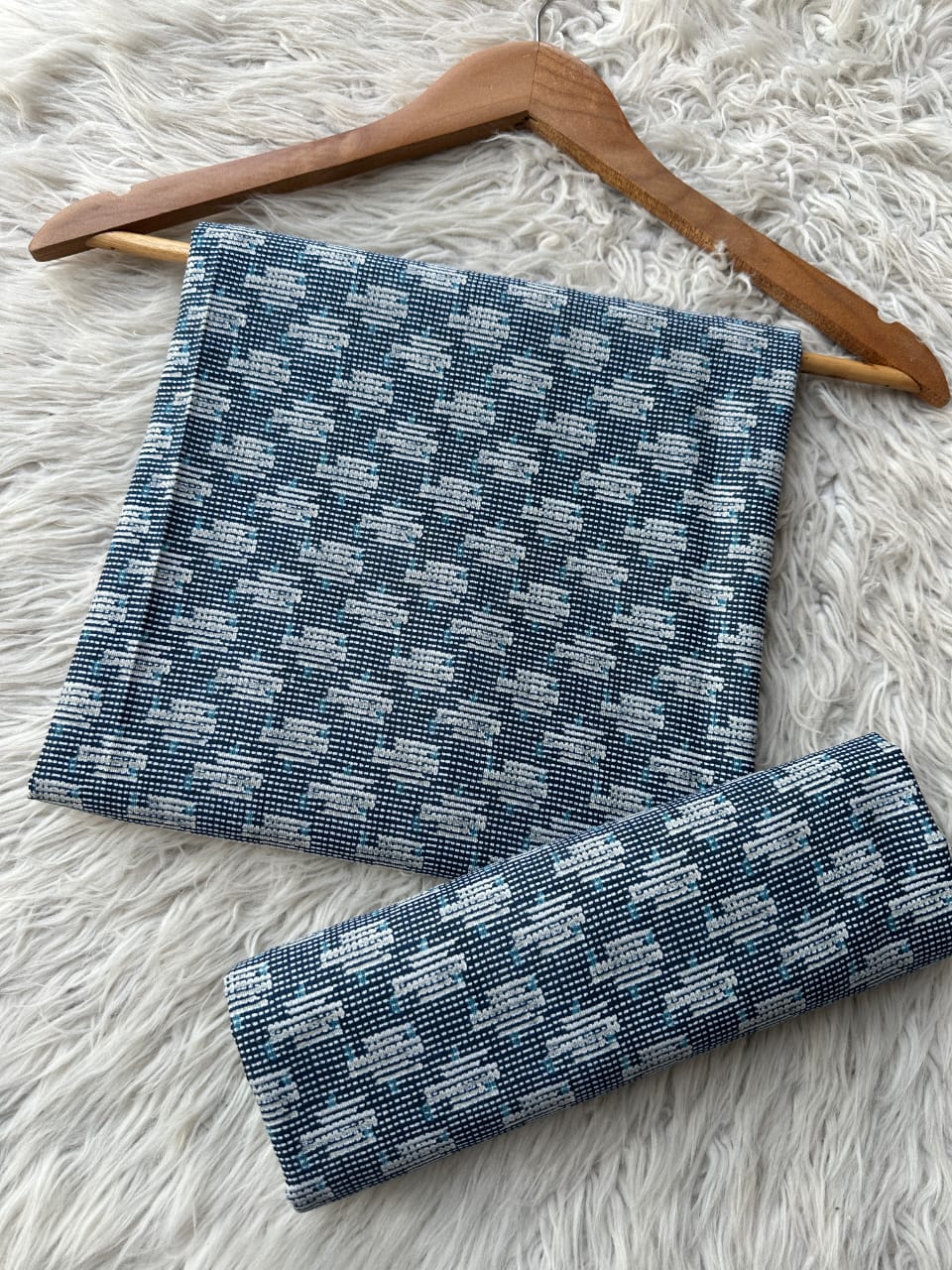 BCY60 - Beechtree Unstitched Khaddar 2P