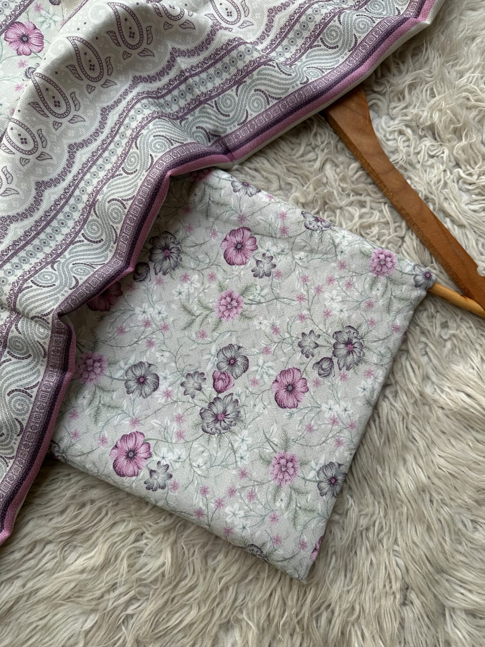 CZ22 - Charizma Viscose Printed 2P