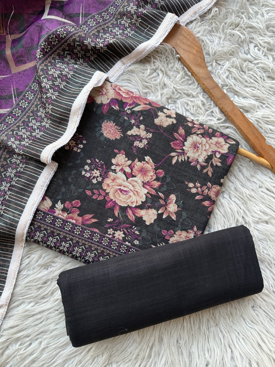 SA39 - Safina Printed Khaddar Jacquard 3P