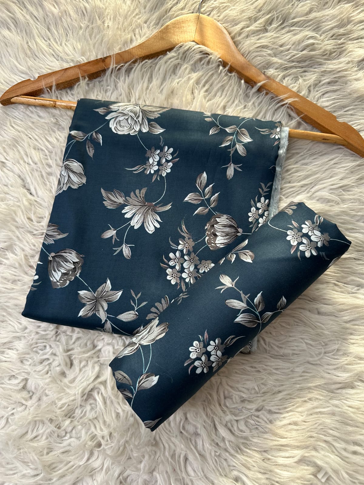BA 23 - Bareeze Prints Lawn 2P