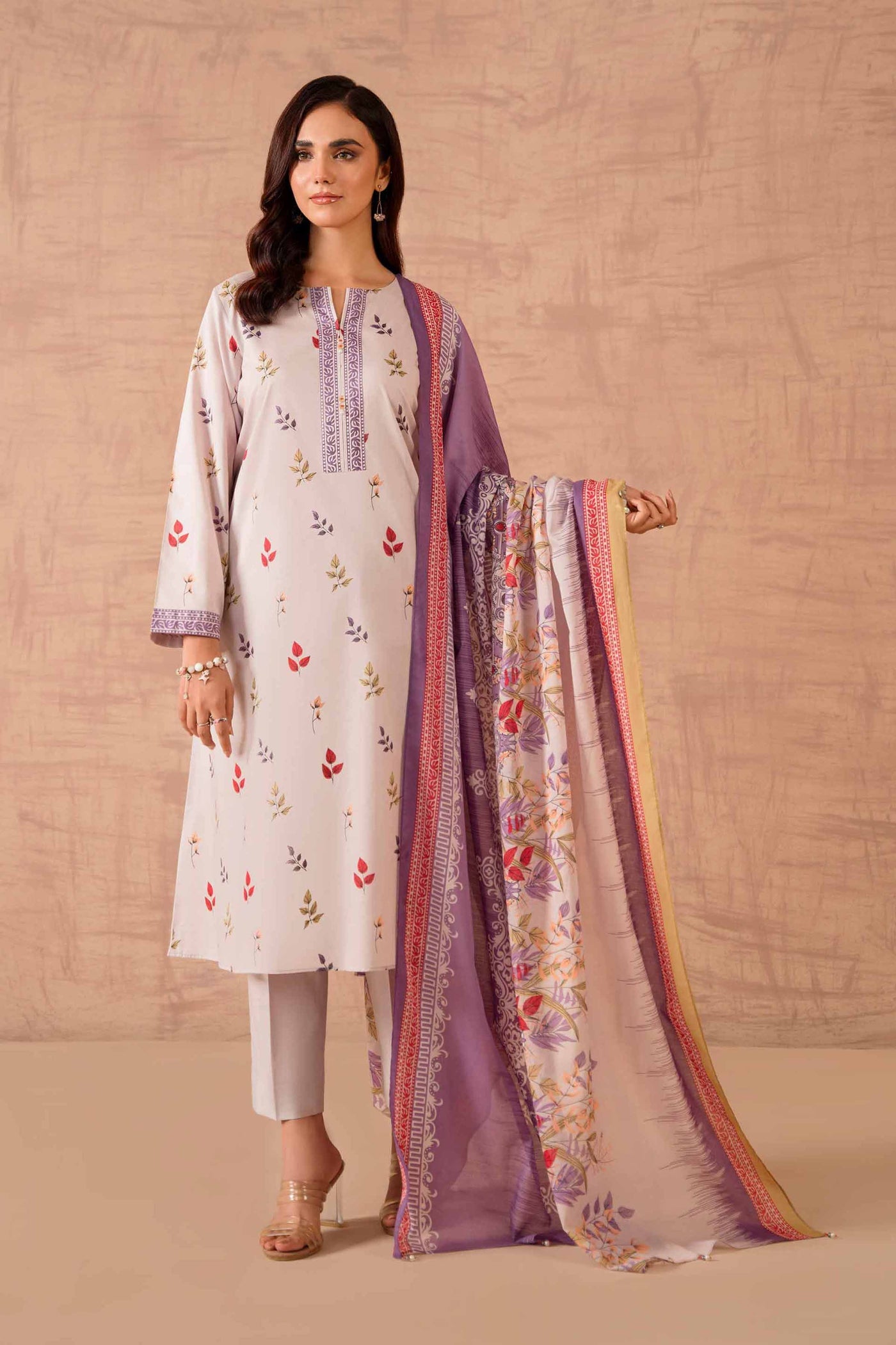 42301 - Nishat Printed Lawn 3P