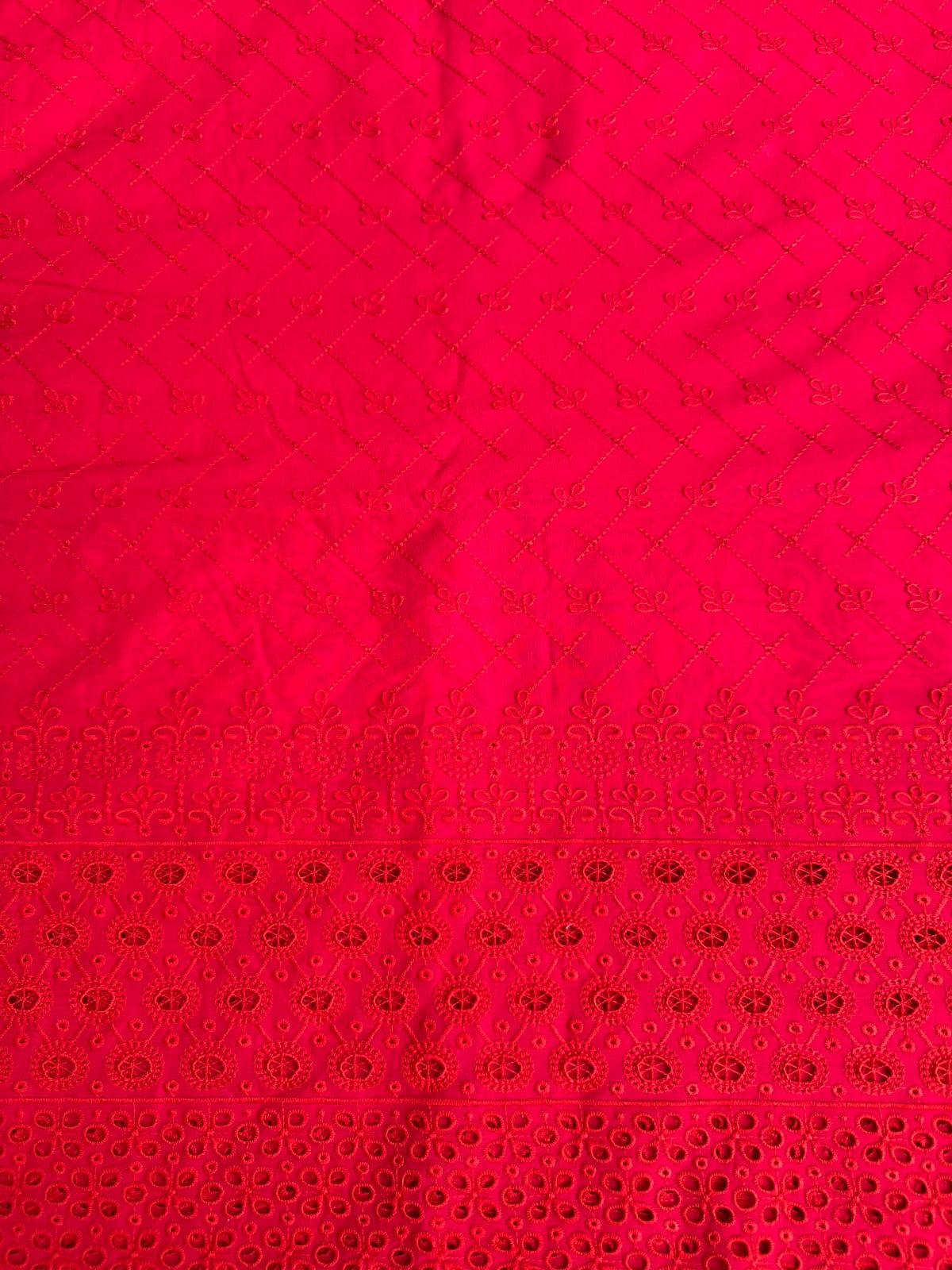 J06 - Johra Chikankari Lawn 2P