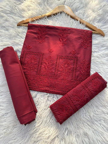 ET7 - Ethnic Embroidered Lawn 2P