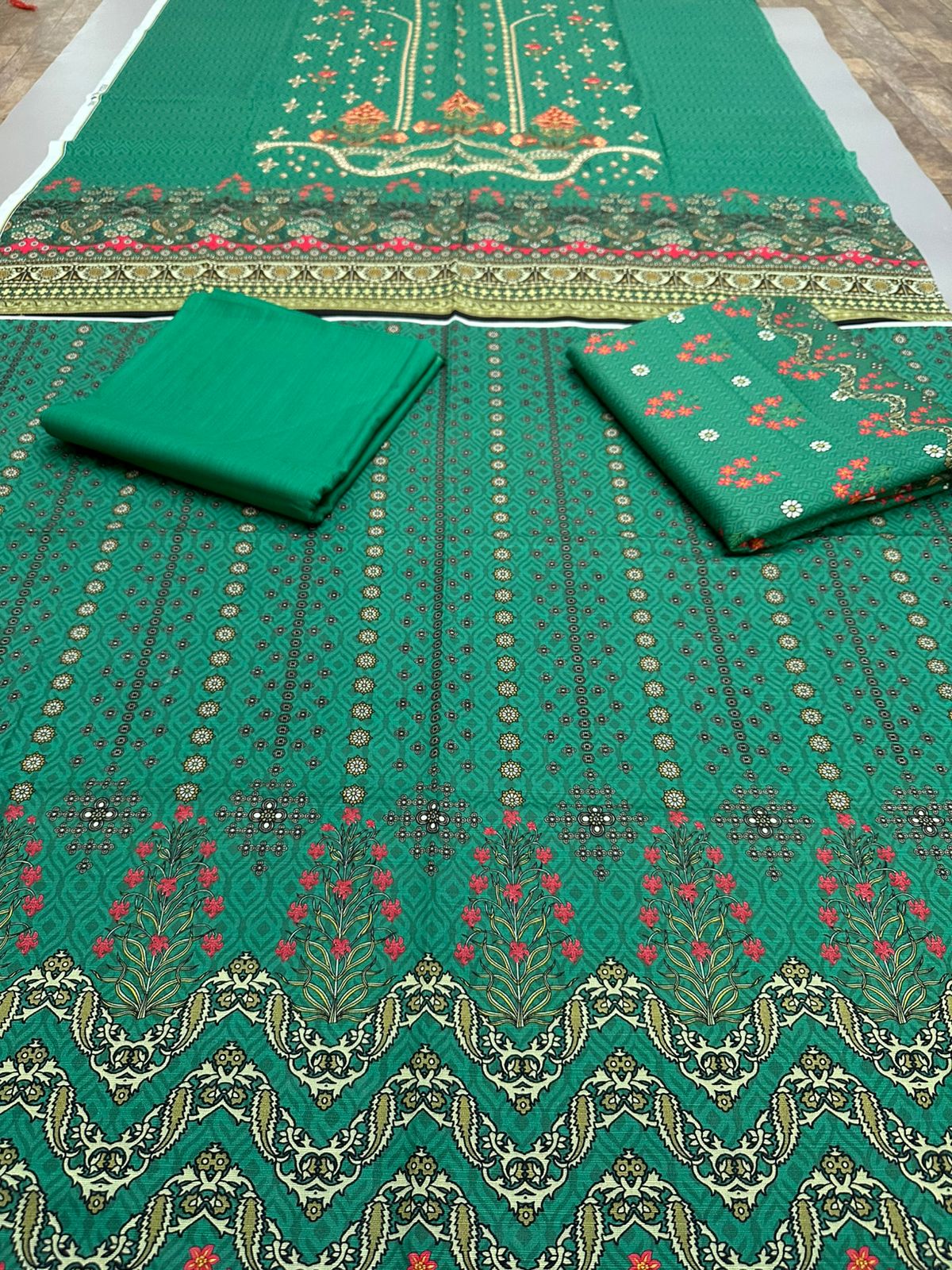 FN1 - Khaddar Embroidered 3P