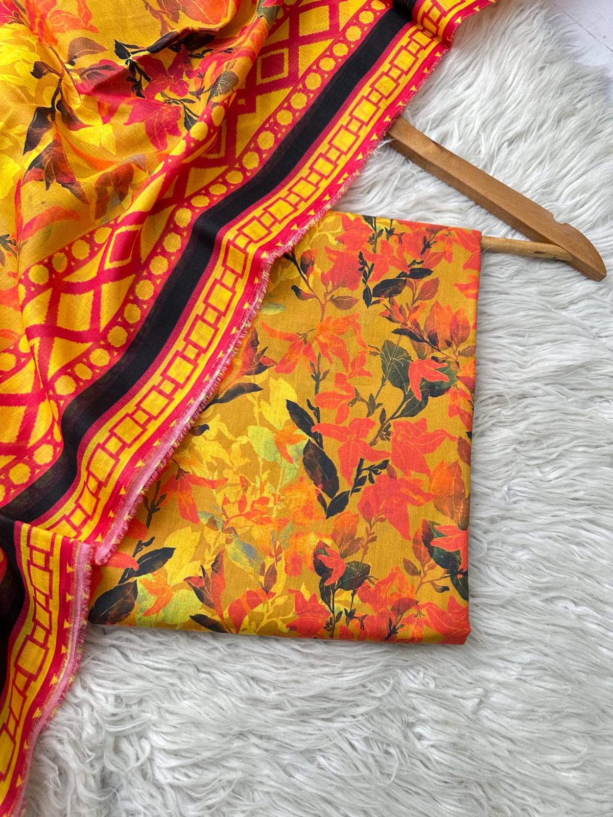 NL79 - Nishat Printed Lawn 2P