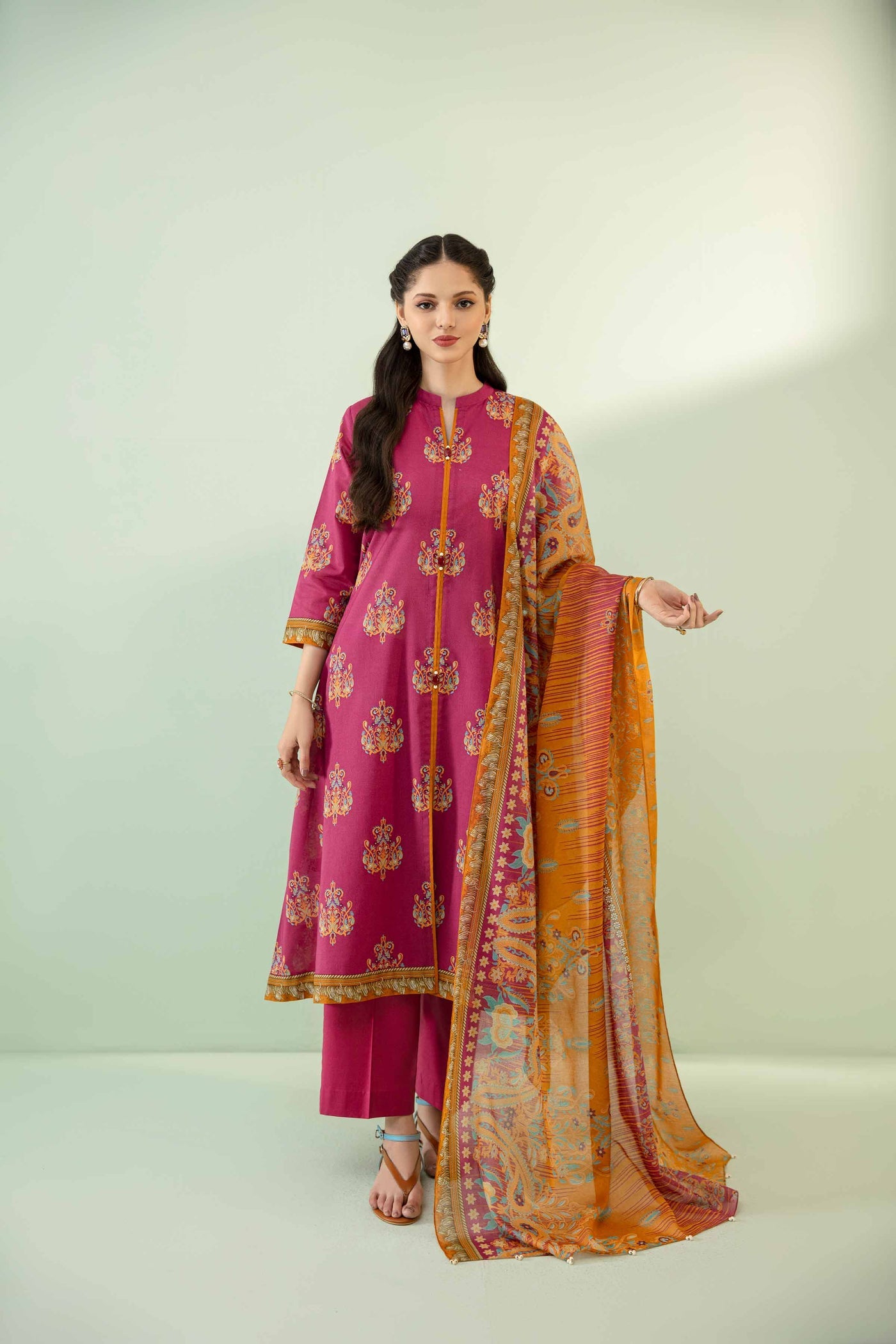 420182 - Nishat Printed Lawn 3P