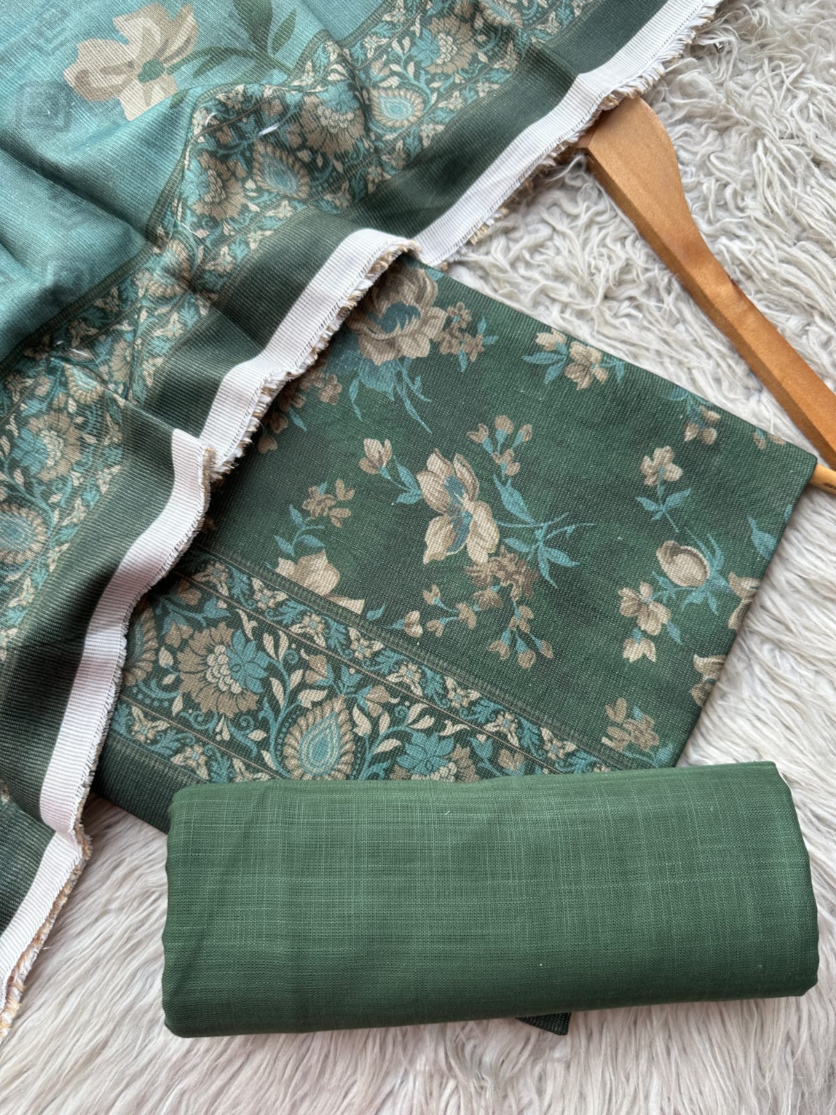 SA24 - Safina Printed Khaddar Jacquard 3P