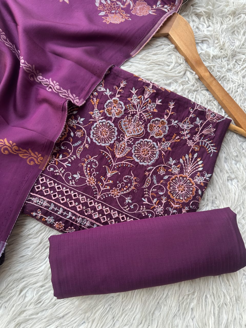 CH64 - Charizma Unstitched Embroidered Winter 3P