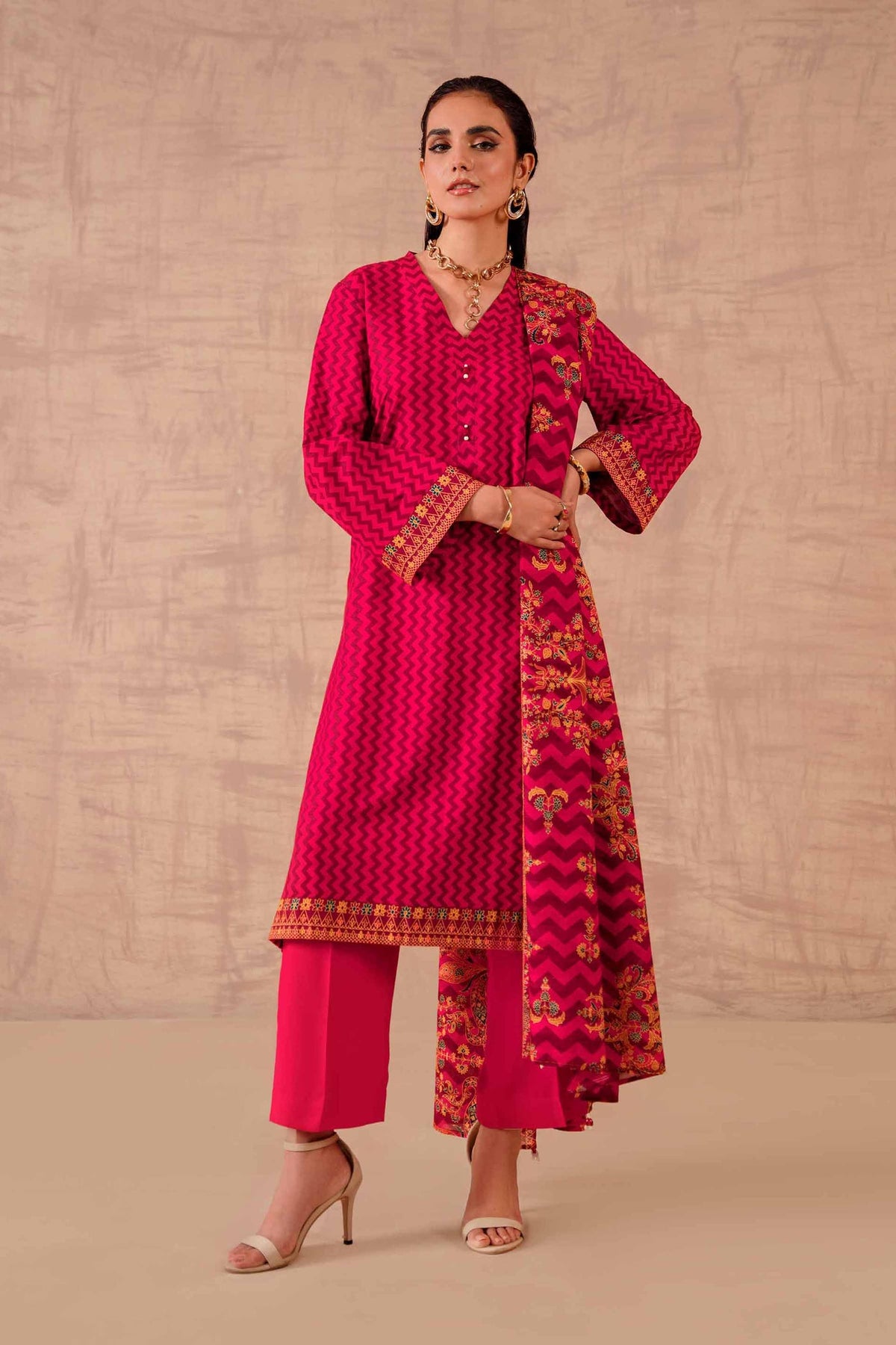 42339 - Nishat Printed Lawn 3P