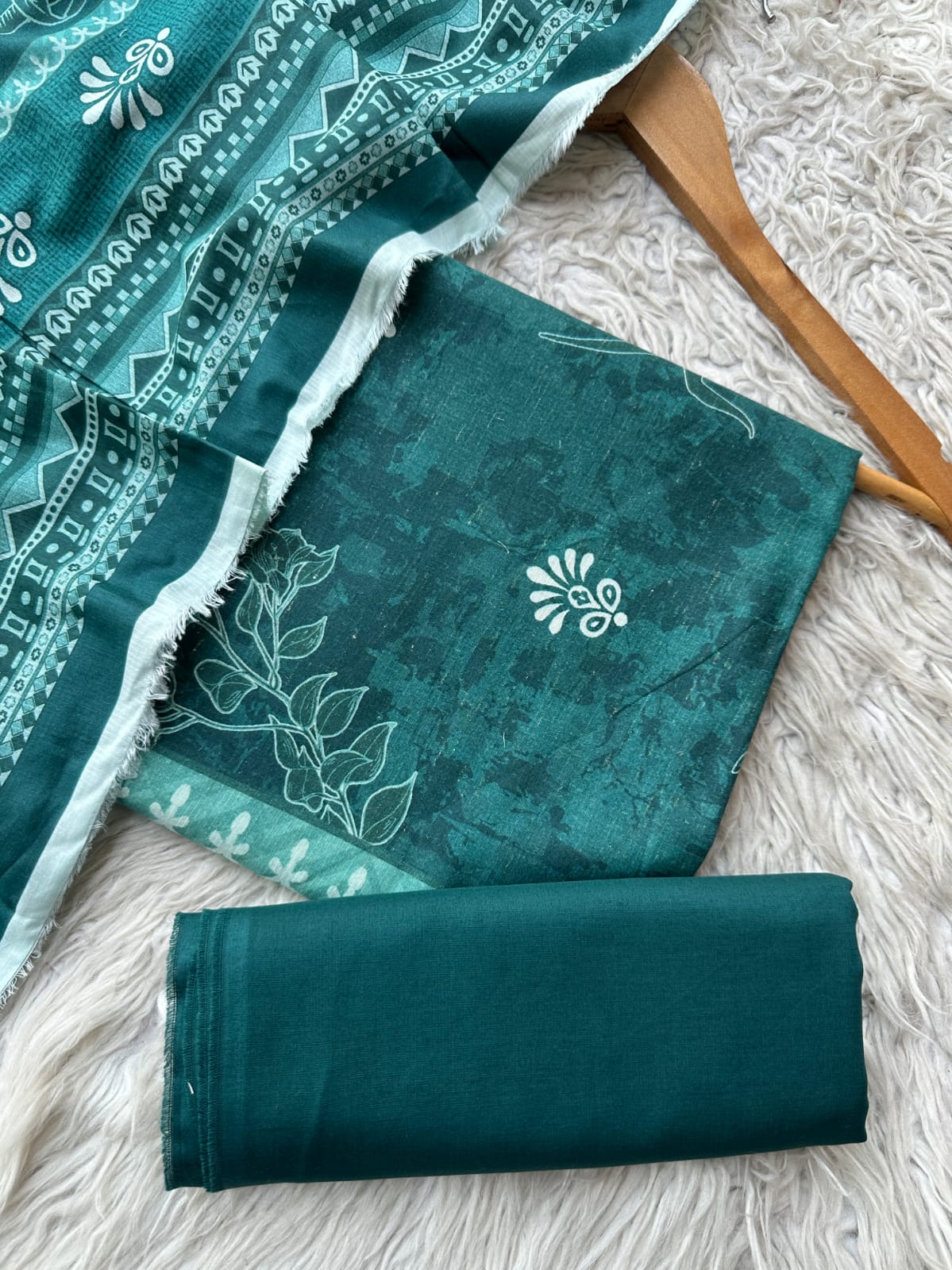 SA60 - Safina Unstitched Chamkila Lawn 3P