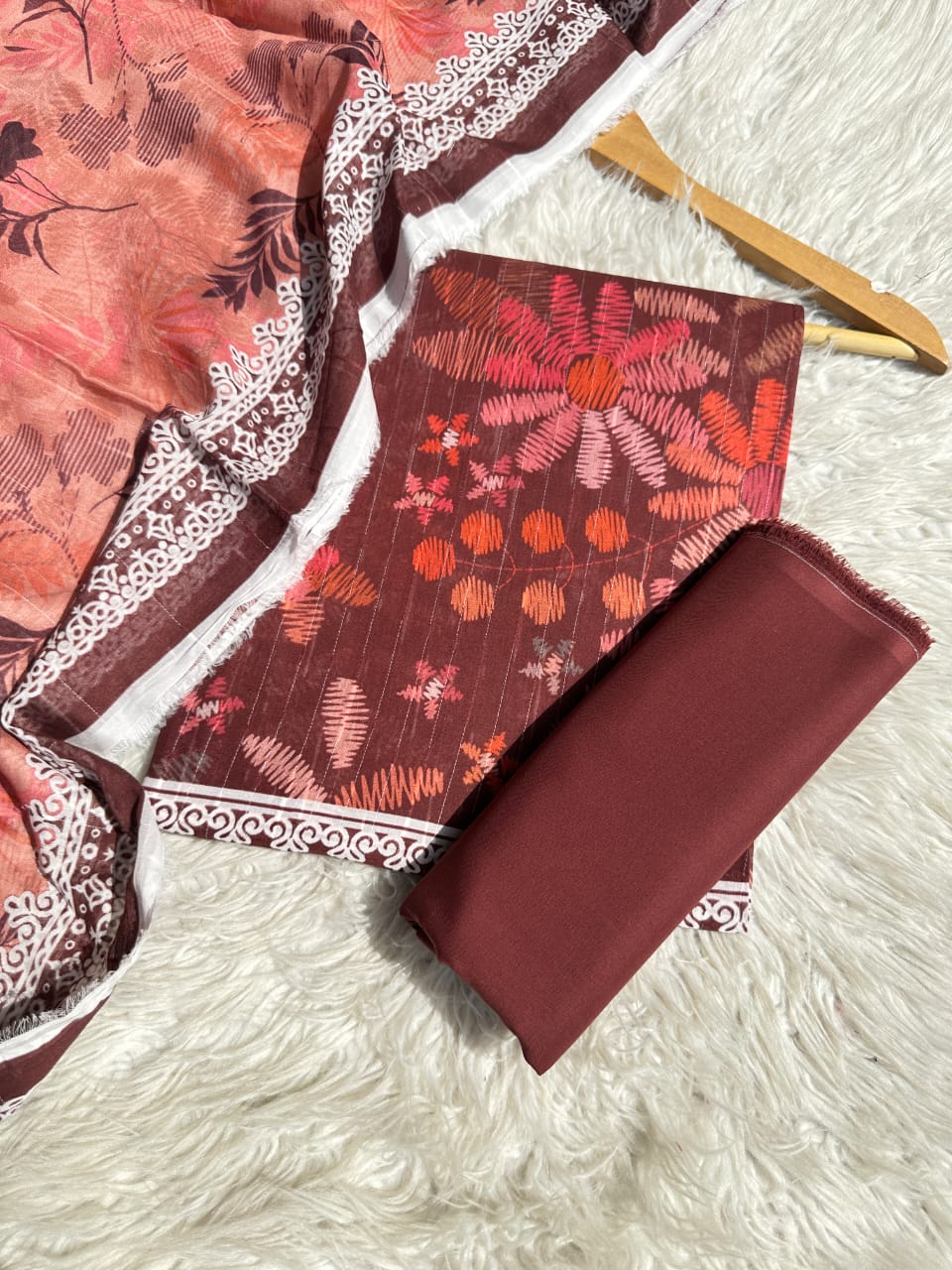 R4 - Riaz Arts Unstitched Lawn 3P