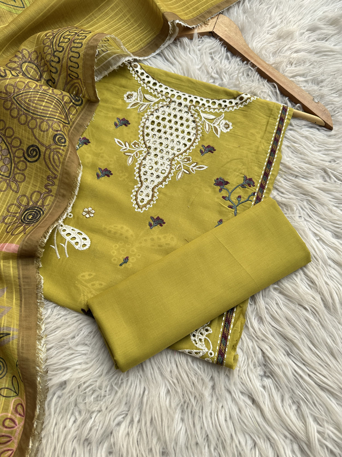 MB2 - Premium Lawn Embroidered 3P