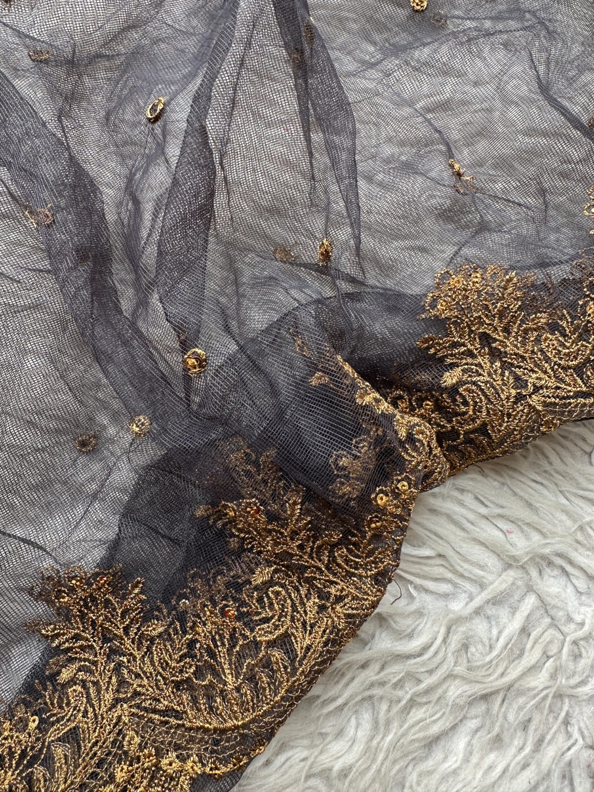 Gray Poly Embro Grey Black - Hand Made Embroidered 3P – Mydrobe