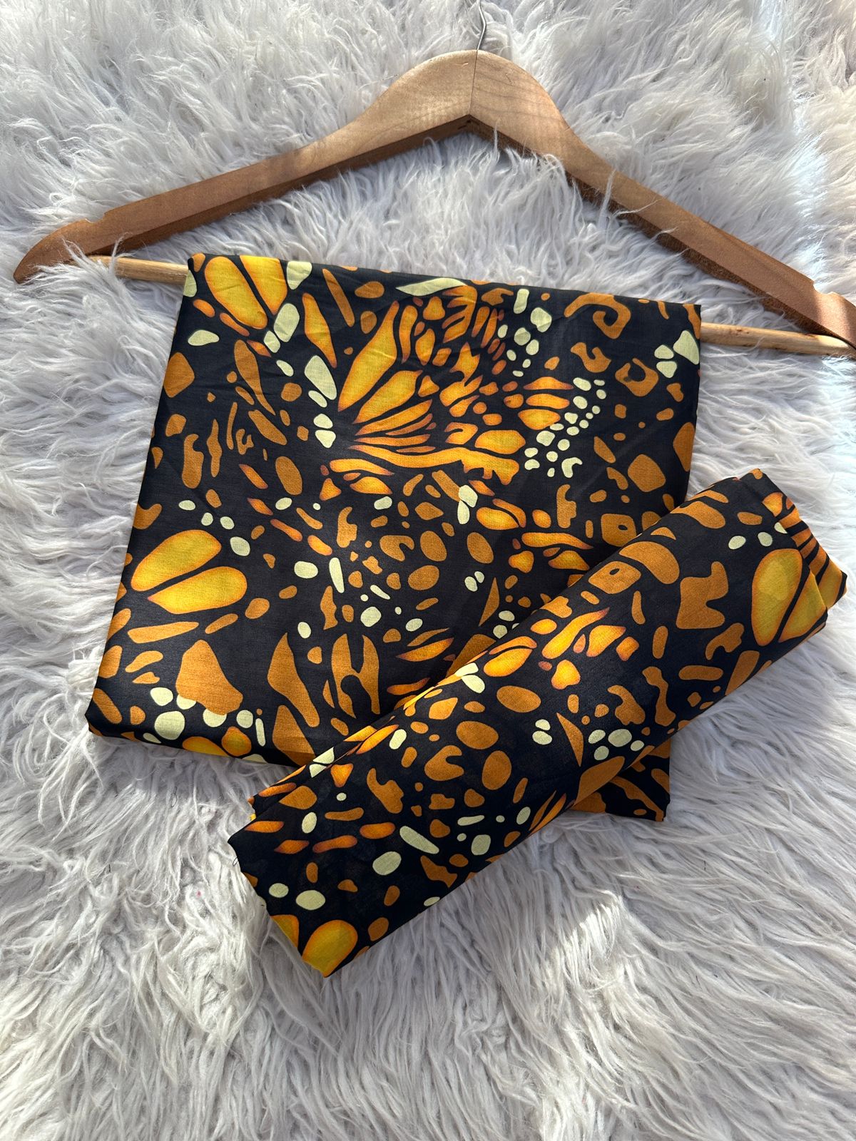 KB4 - Khaadi Lawn Printed 2P