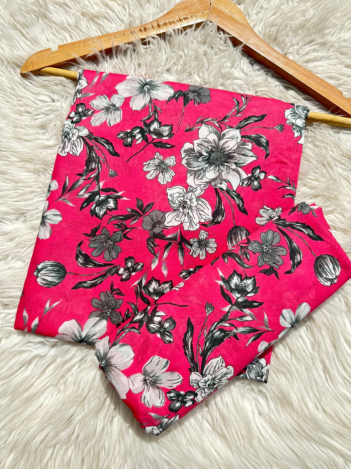 MS47 - Allover Unstitched Lawn 2P