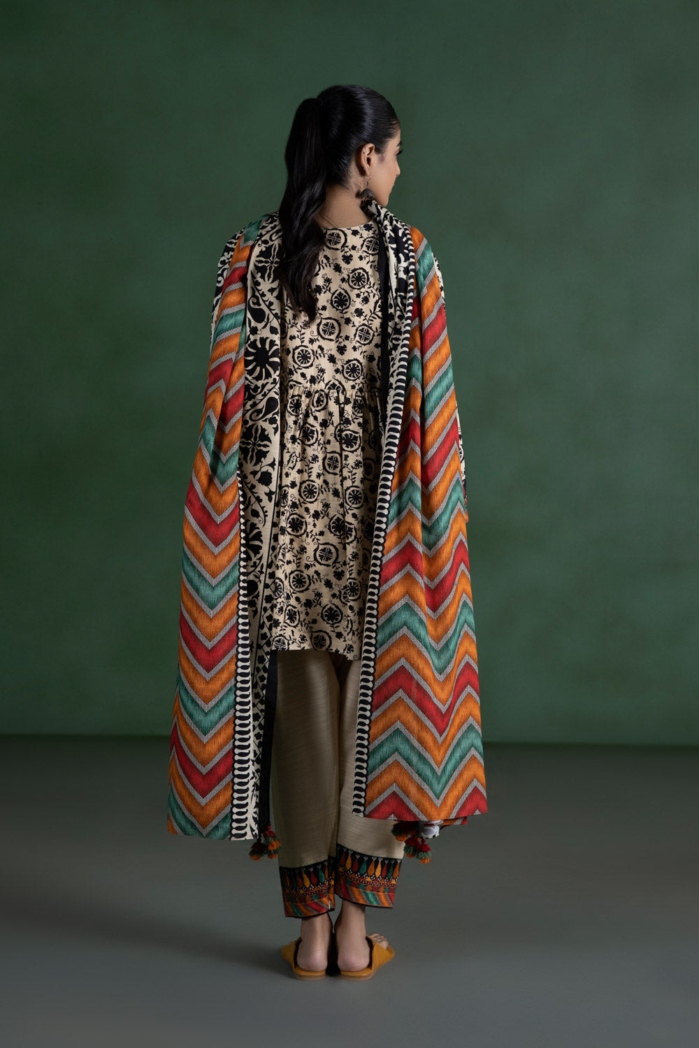 SP 20 - Unstitched Printed Lawn 3P