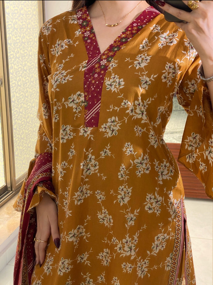 BSN40 - Bin Saeed Unstitched 3 Piece Lawn