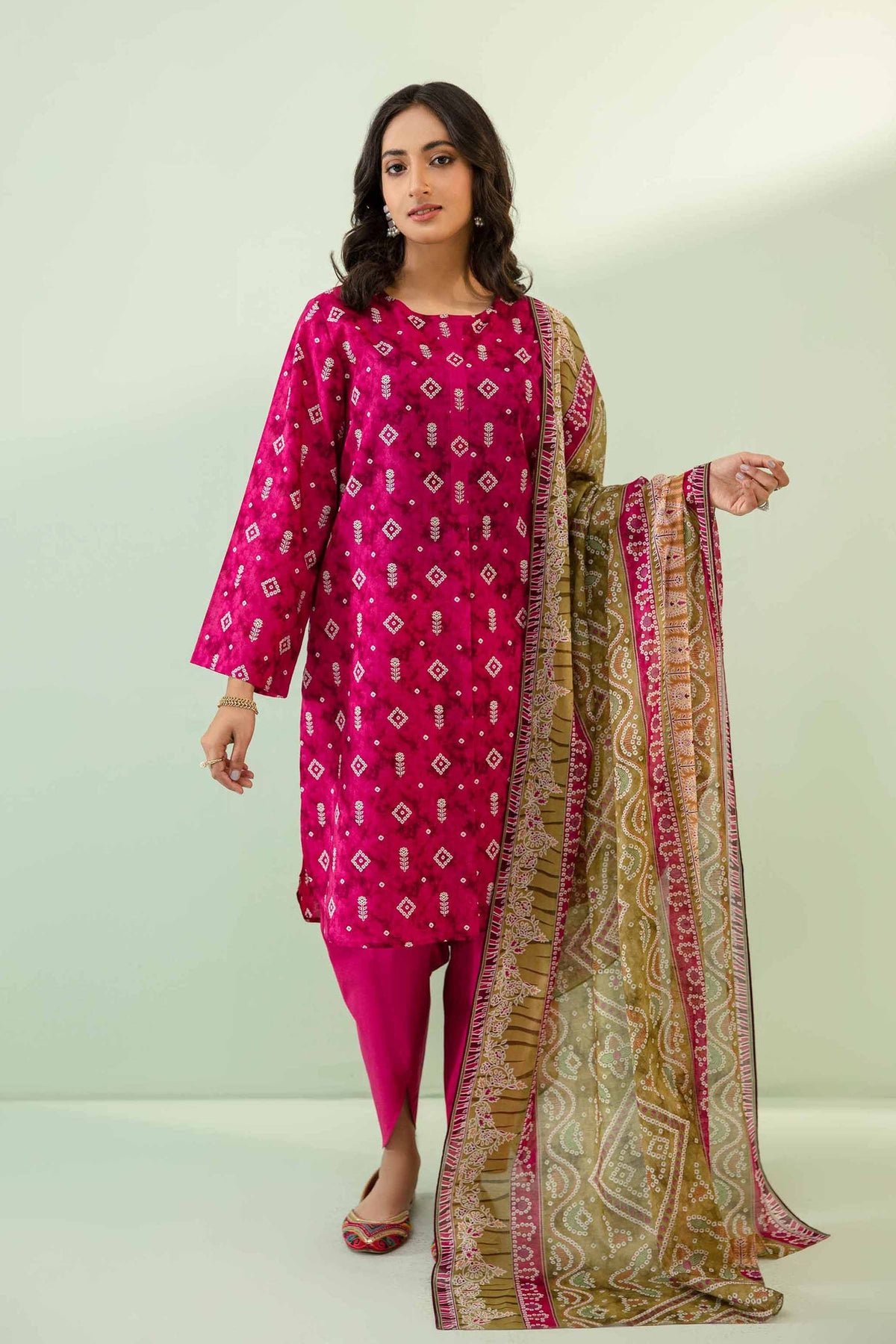 420185 - Nishat Printed Lawn 3P