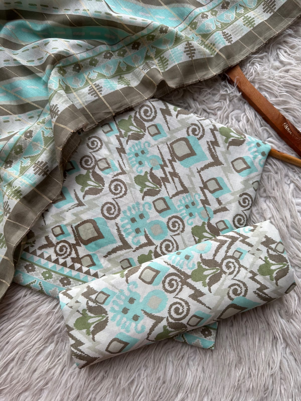 BSN76 - Bin Saeed Unstitched 3 Piece Lawn