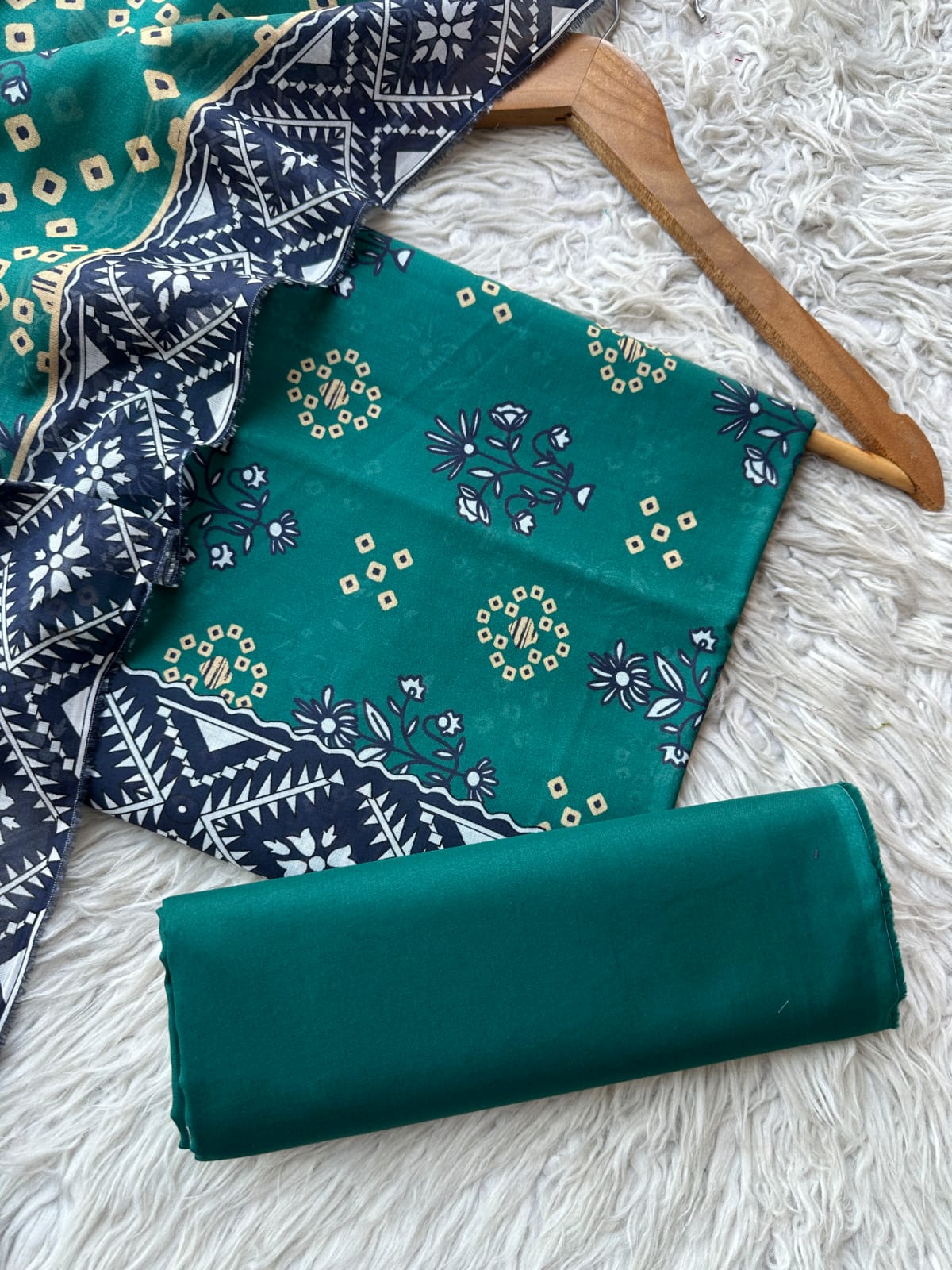 OR2 - Orient Lawn Unstitched 3P