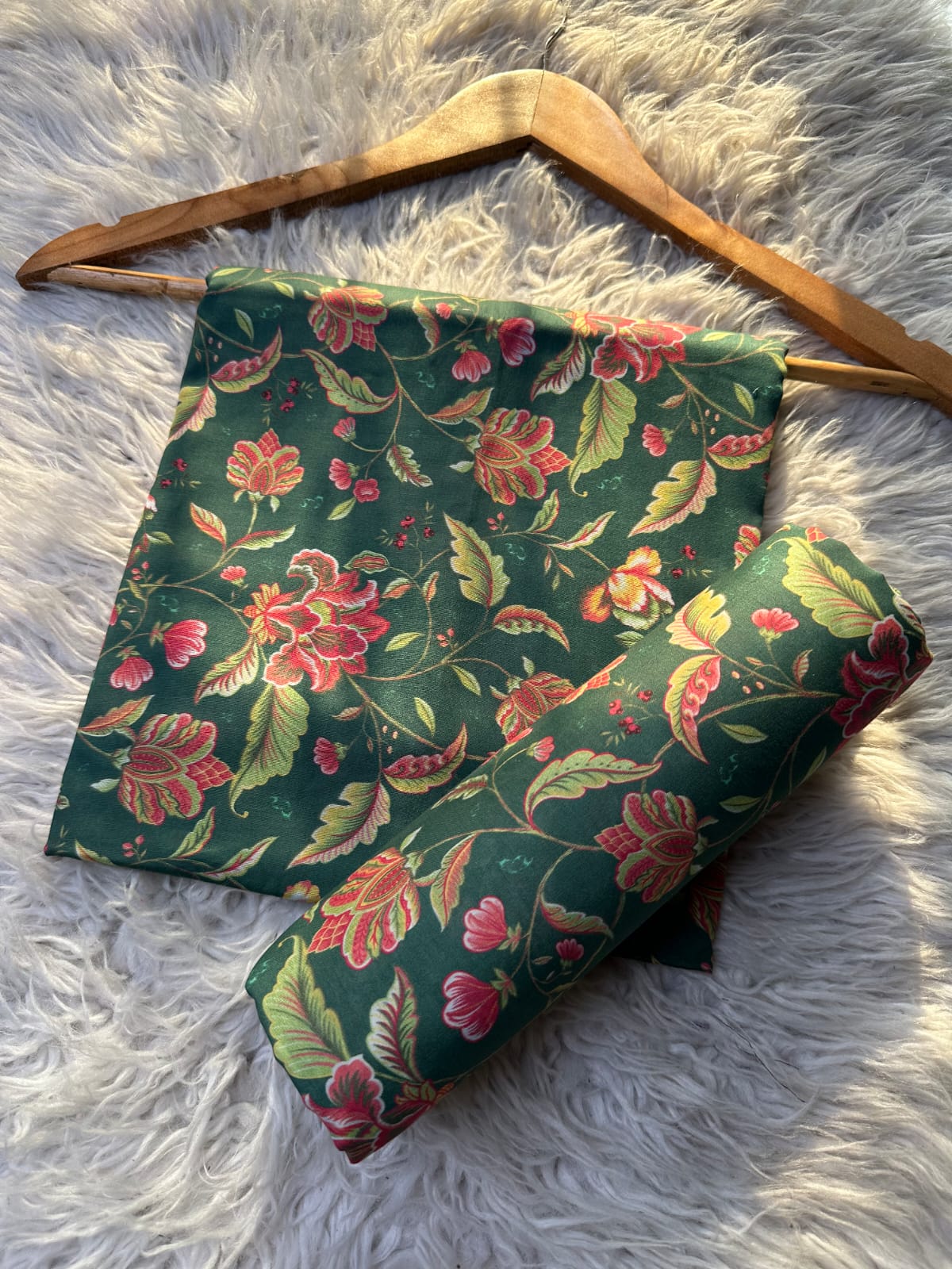 BA 24 - Bareeze Prints Lawn 2P