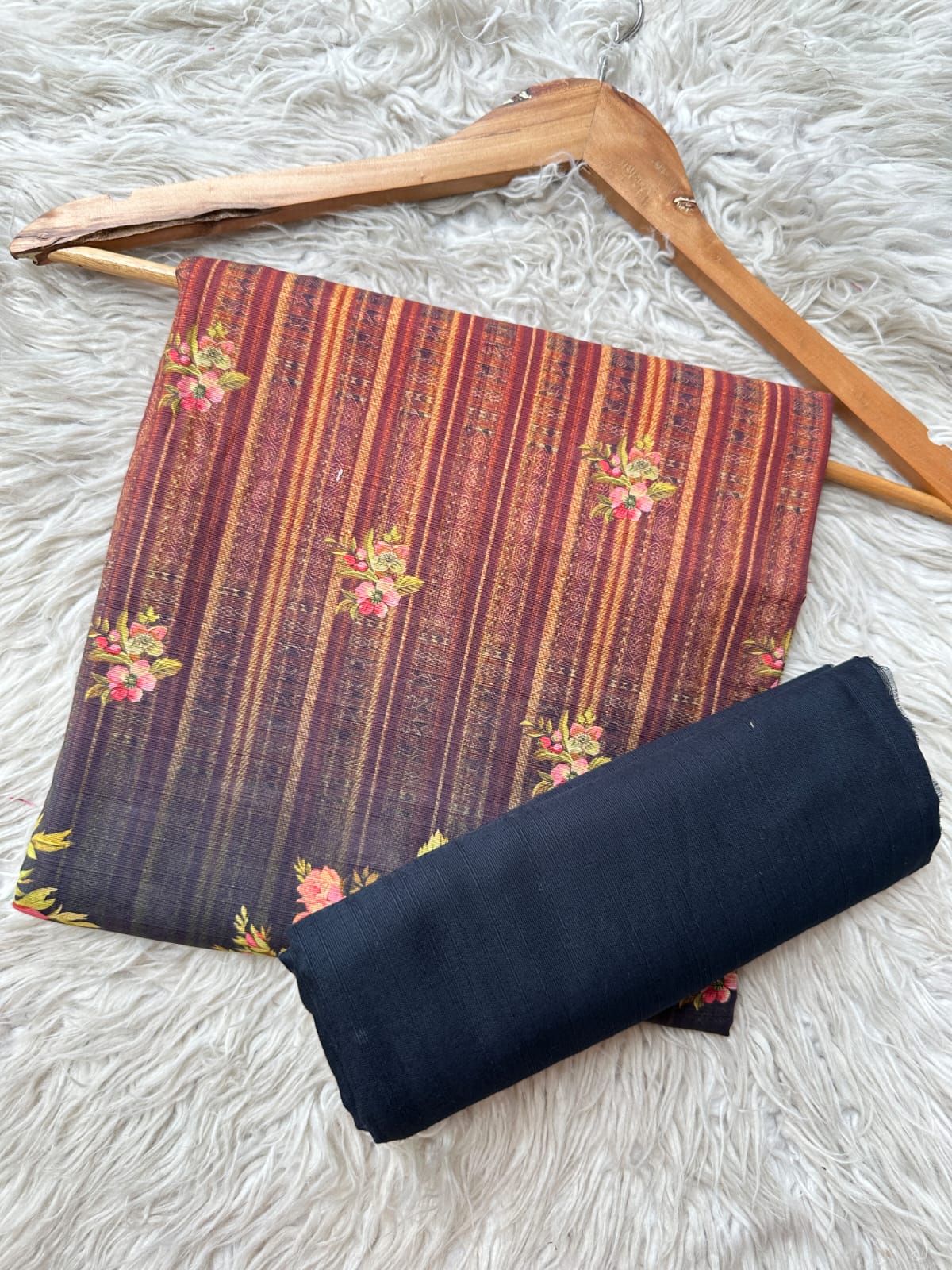 AL70 - Alkaram Printed Khaddar 2P