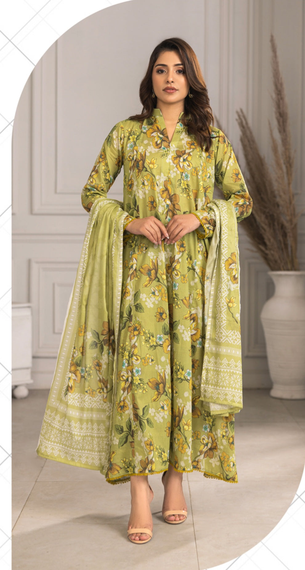 Z13 - Zohra Printed Lawn 3P