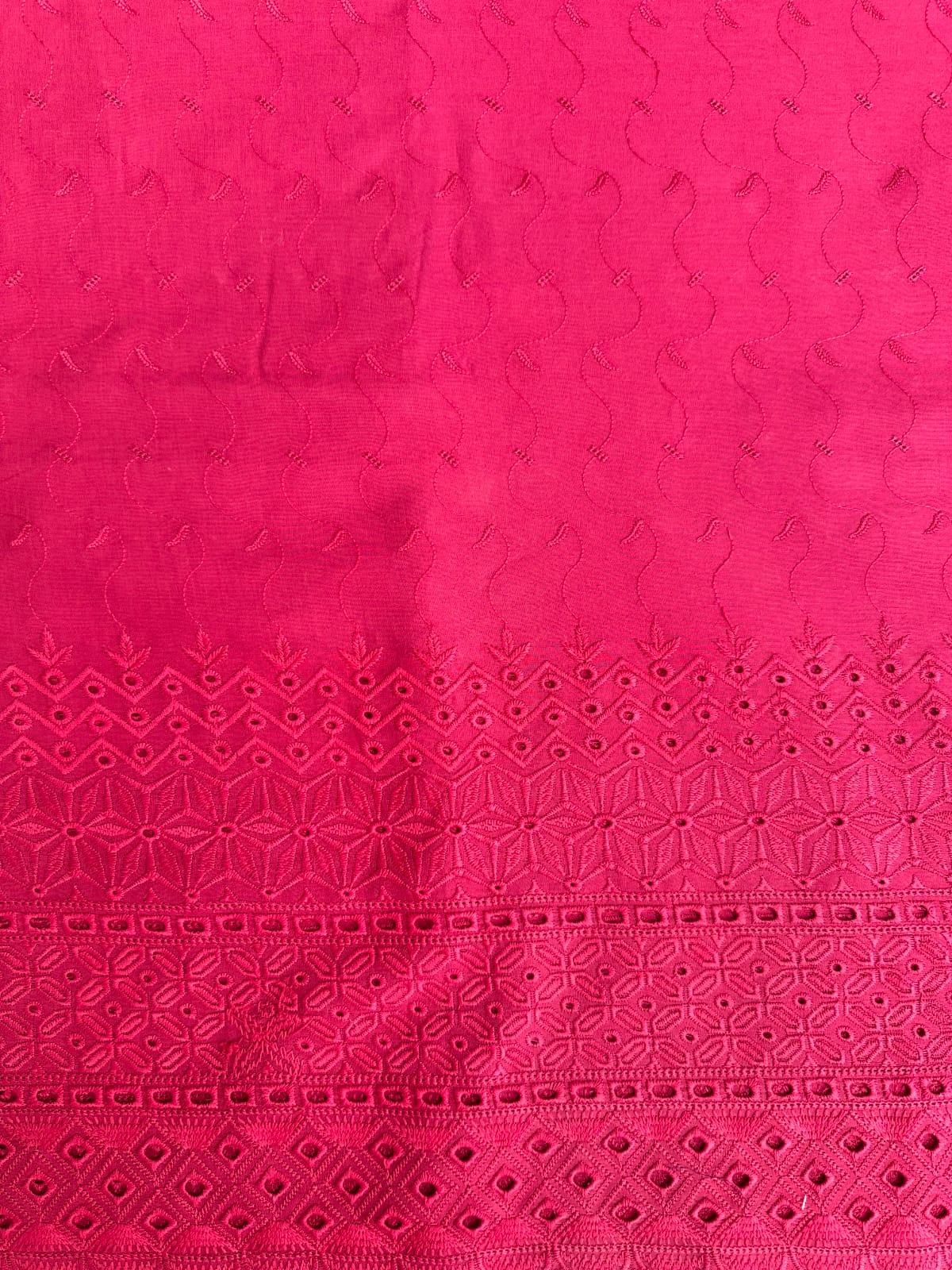 J01 - Johra Chikankari Lawn 2P