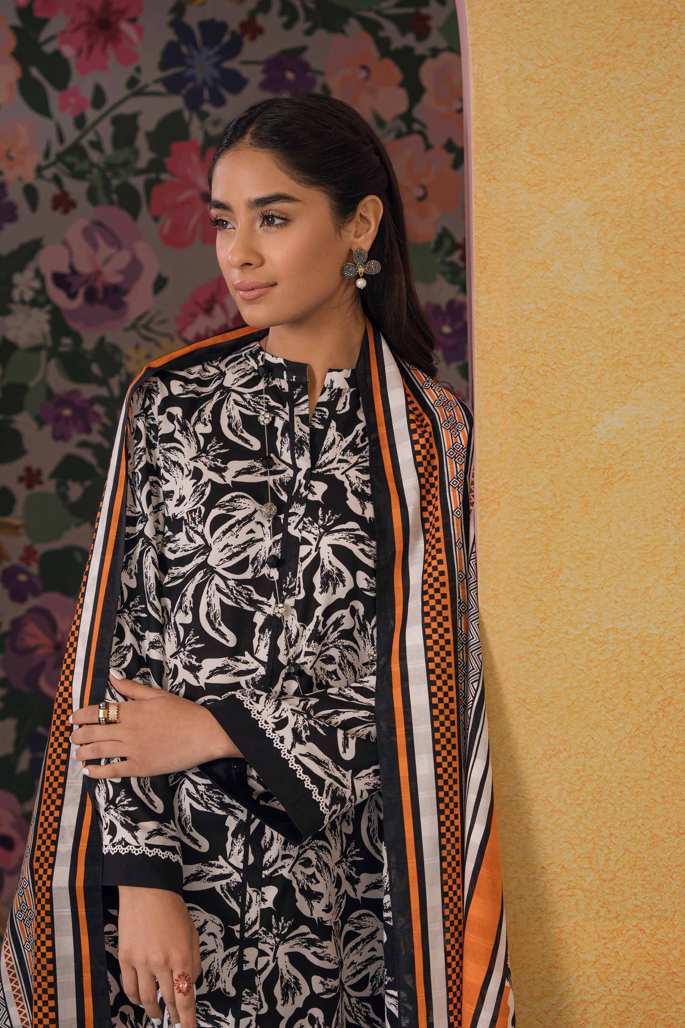 420177 - Nishat Printed Lawn 3P