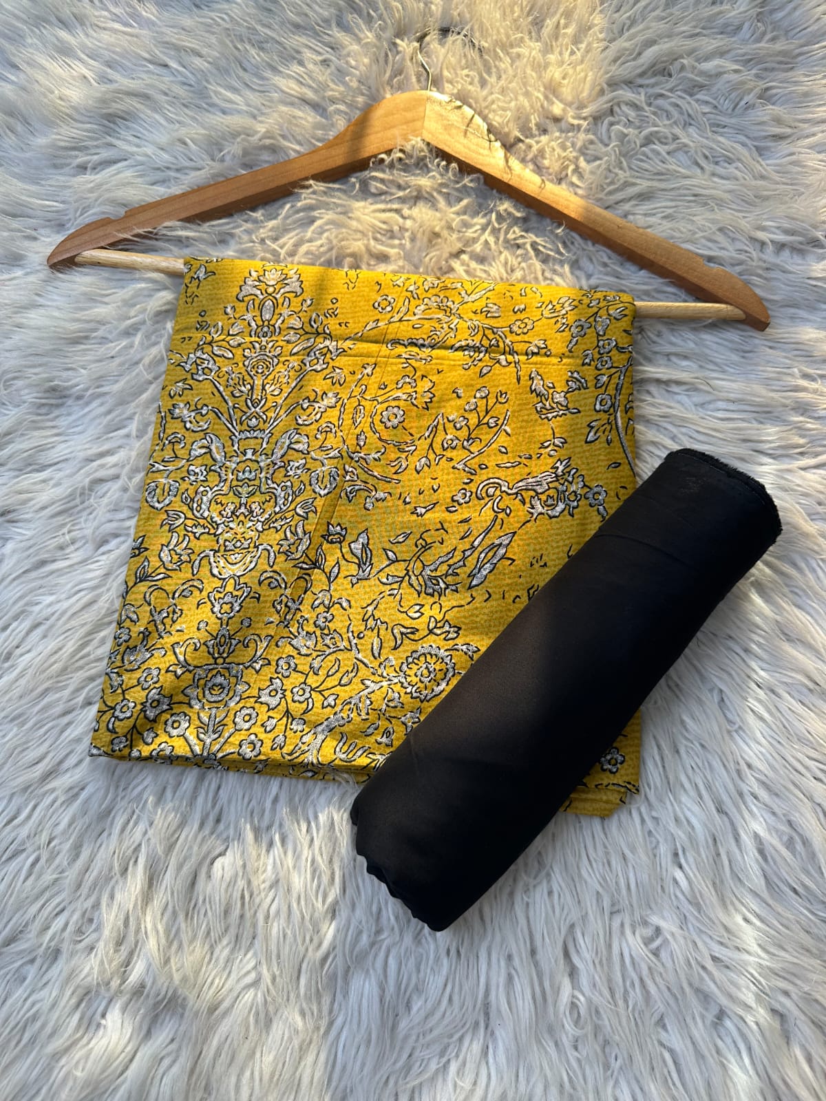 BYT99 - Beechtree Unstitched Lawn 2 Piece