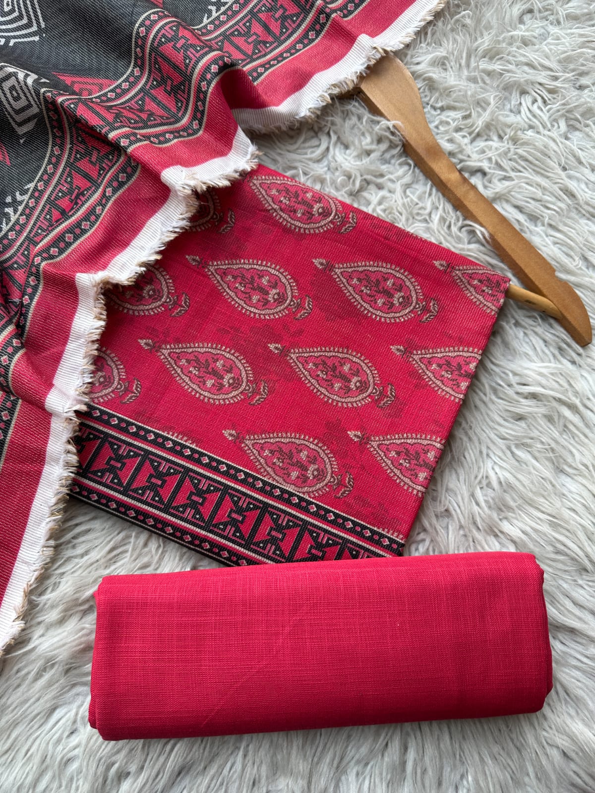 SA71 - Safina Printed Khaddar Jacquard 3P