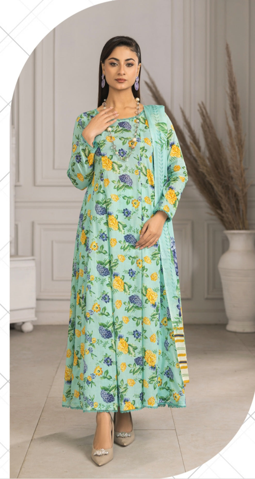 Z14 - Zohra Printed Lawn 3P