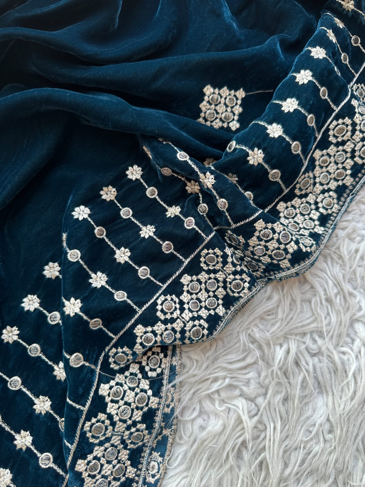 CV7 - Charizma Velvet Embroidered 3P