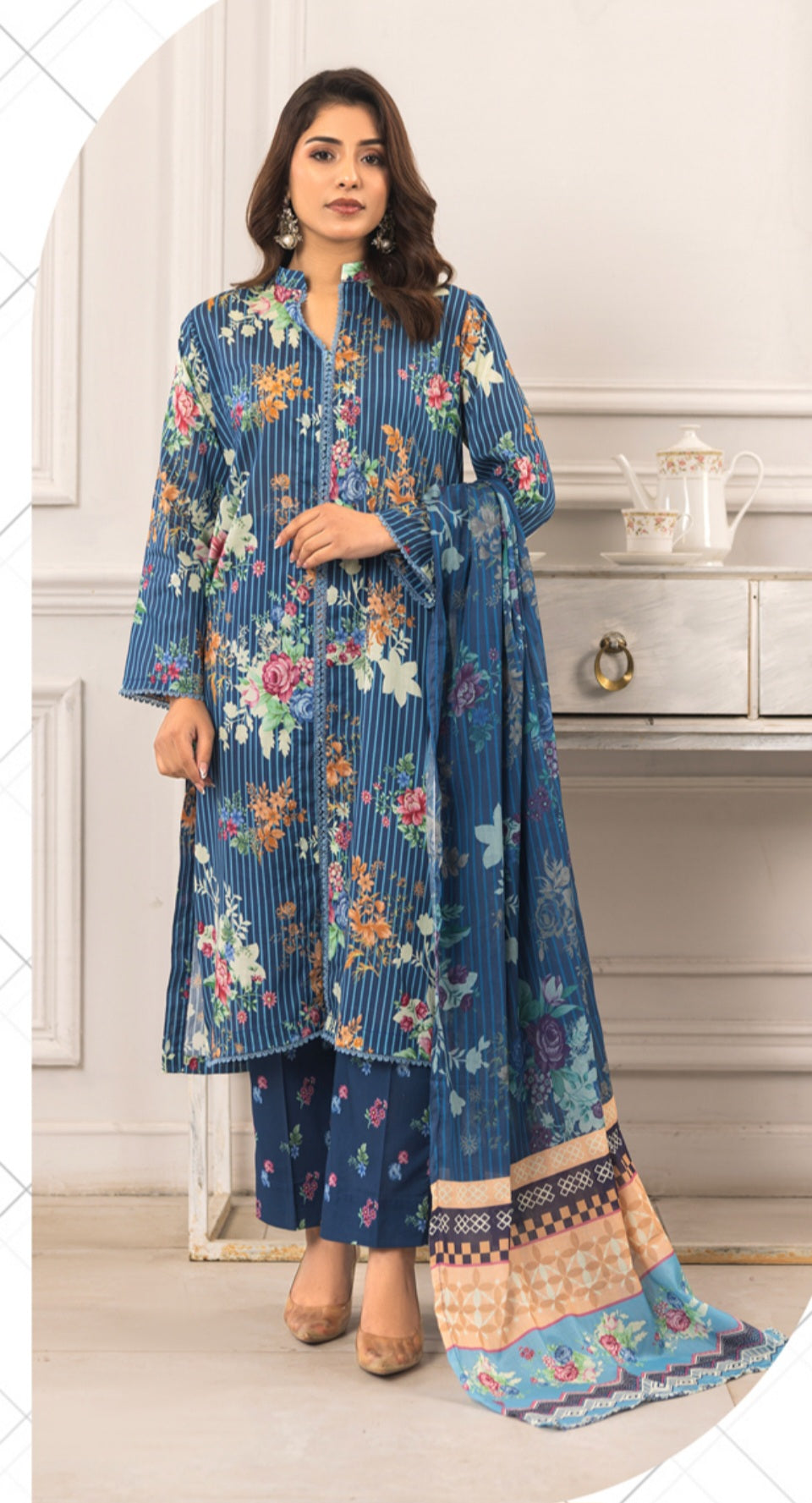 Z15 - Zohra Printed Lawn 3P