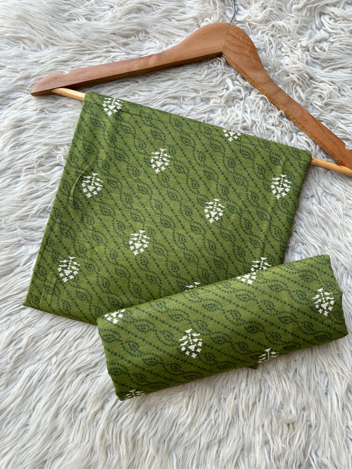 KHD4 - Khaadi Unstitched Khaddar 2P