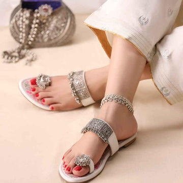 Gulfaam Kolhapuri chappal for ladies, pink color, ethnic footwear Pakistan
